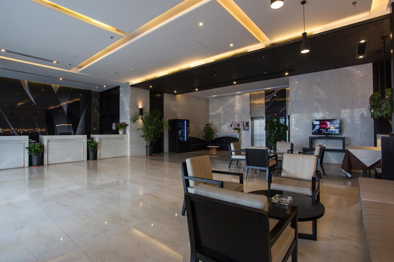 Metropolo, Hefei, Wanda Plaza, Swan Lake Exterior photo
